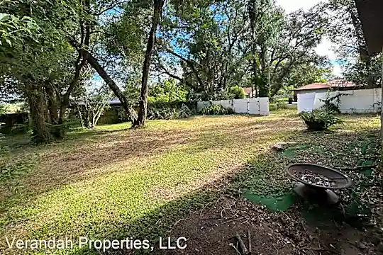 2825 Raehn St Photo 2