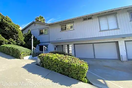 5949 Mildred St Photo 2