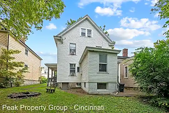 2339 Rohs St Photo 2