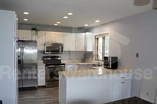 8954 Yucca Ln N Photo 1
