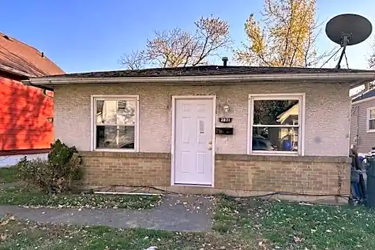 For Rent 32073
