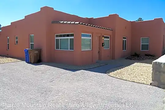 308 E Bowman Ave Photo 2