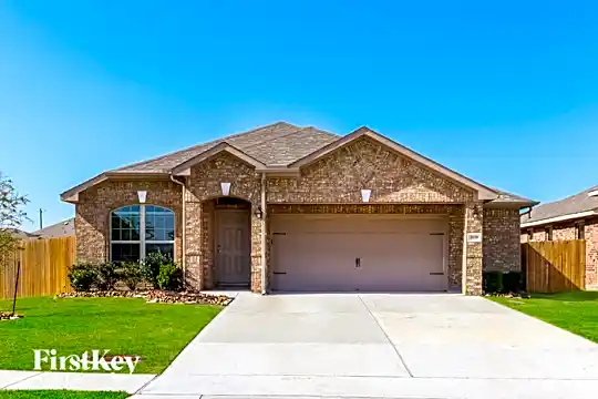 3118 Zachary Bay Lane Photo 1