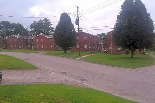 Meadowood Apartments Photo 1