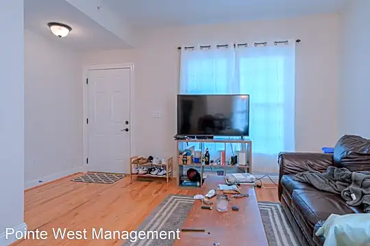 112, 114 Hearthstone Drive Photo 1