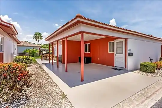 113 Vista Hermosa Cir #3-A Photo 2