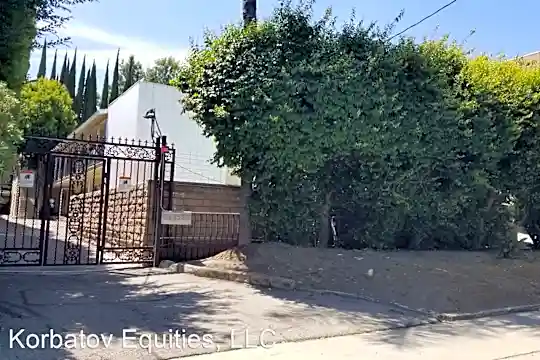 14258 Dickens Street Photo 1