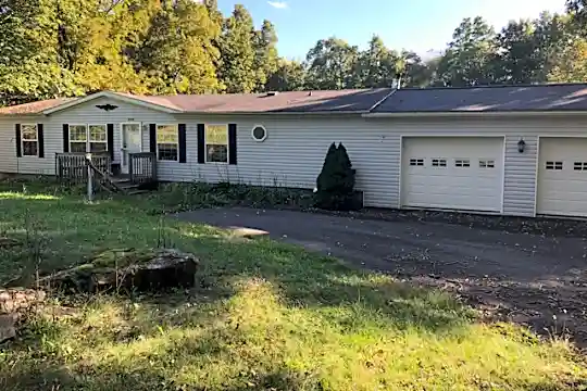 10499 New Germany Rd Photo 1