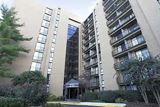 Whitestone At Landmark Photo 2