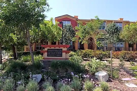 Foothills At Old Town Apartments Photo 2