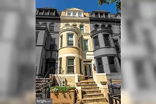 2814 13th St NW Photo 1