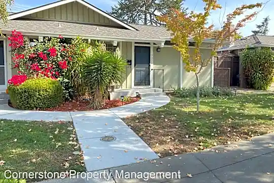 732 Millich Dr Photo 1
