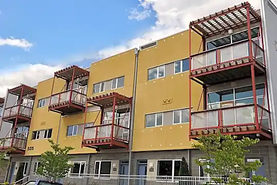 Edgeline Flats on Davidson Photo 1