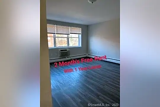 40 Prospect St #1-4E Photo 1