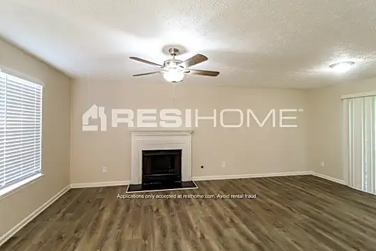 3573 Sweetgum Lane Photo 2