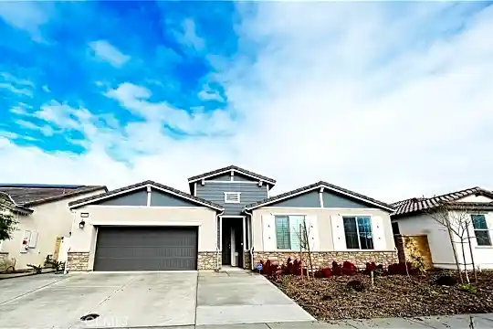 9557 Venetian Wy Photo 1