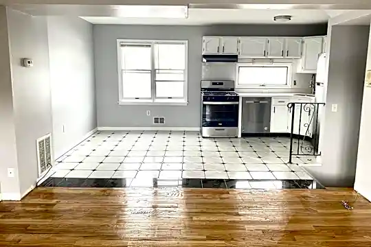509 Central Ave Photo 1