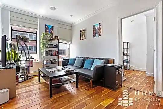 321 Malcolm X Blvd Photo 1