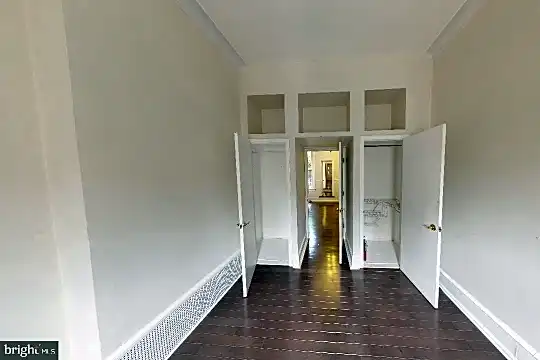 2312 Locust St #1 Photo 2