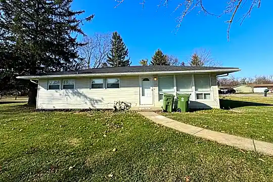601 Kenny Ln Photo 1