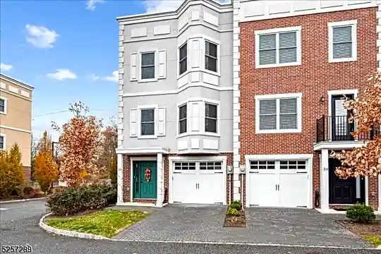 25 Stonybrook Cir Photo 2