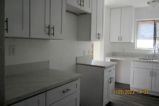 9767 Diana Ave. Photo 1