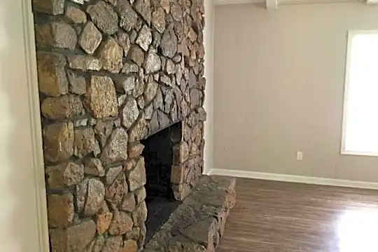 3295 Canisbay Road Photo 2