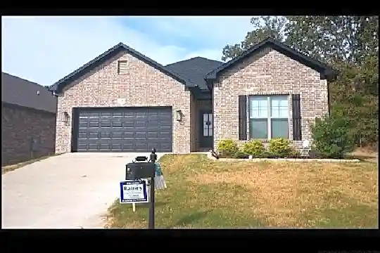 15 Luke Ct Photo 2