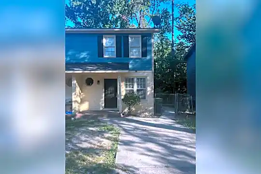 4112 Glendon Rd Photo 1