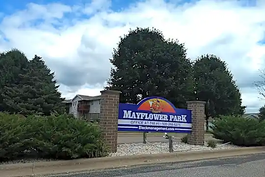 Mayflower Park Apartments Photo 2