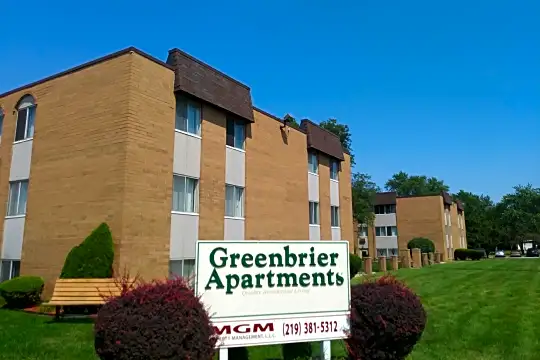 Greenbrier Apartments Photo 1