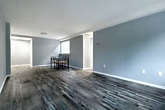 1070 John F. Kennedy Blvd #1D Photo 2
