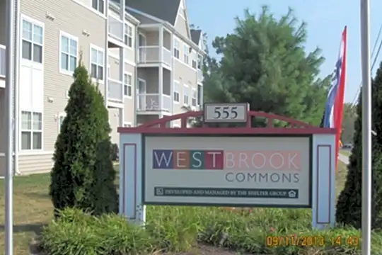 Westbrook Commons Apartments Photo 1