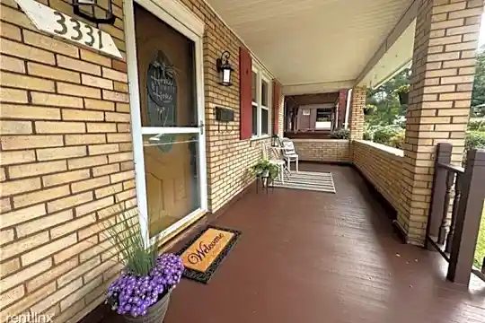 3331 Beacon Hill Ave Photo 1