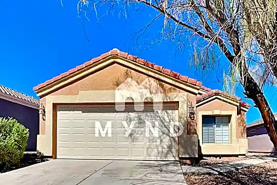 6678 E Escape Avenue Photo 1