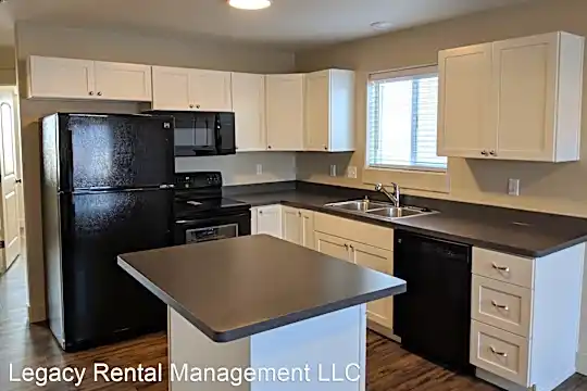310 Ella Ln Photo 2