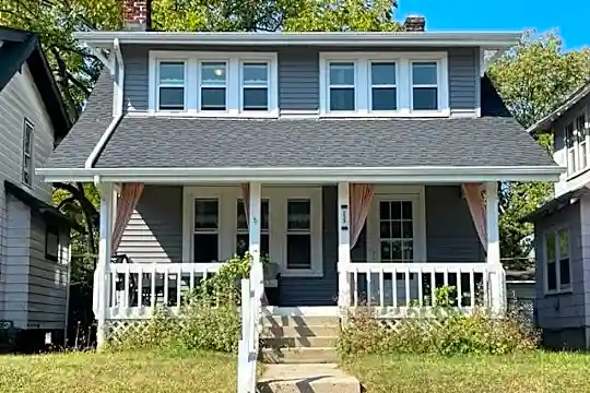 239 N Wayne Ave Photo 1