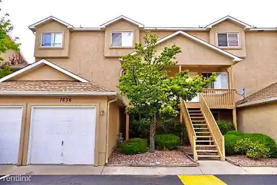 7836 Antelope Valley Point Photo 1