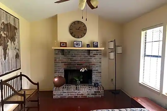 7729 Briarcreek Rd Photo 2