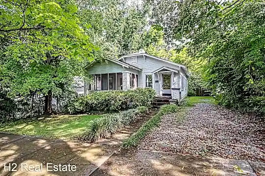 3905 4th Ave S Photo 2