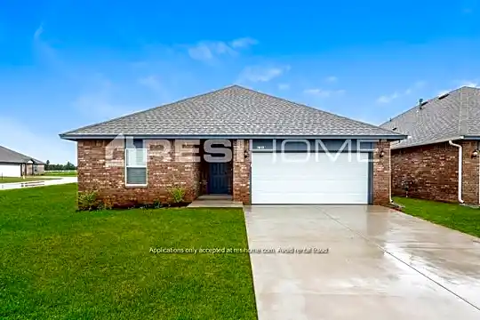 1130 Round Leaf Road Photo 1