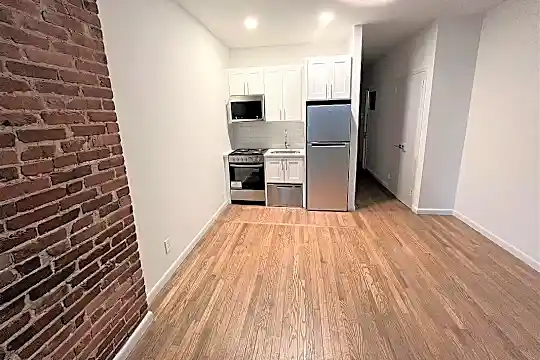 1812 2nd Ave Photo 1