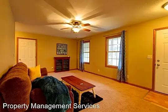 56625 Arbor Kove Dr Photo 2
