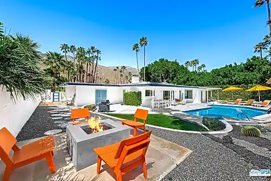 2408 S Camino Real Photo 1