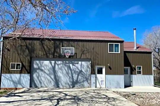 5722 Danford Rd Photo 2