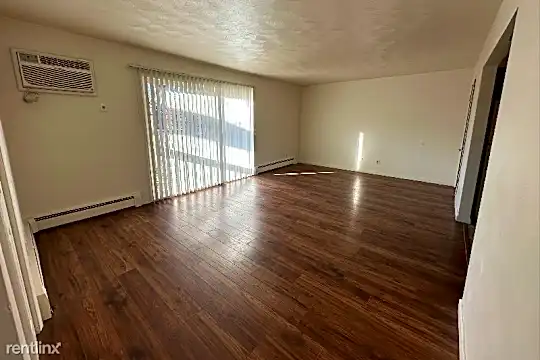 6025 Oran Ave Photo 2