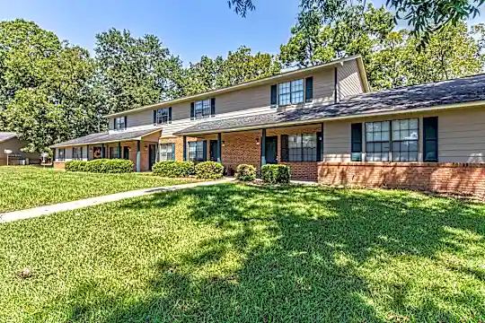 Pecan Ridge Apartments Photo 2