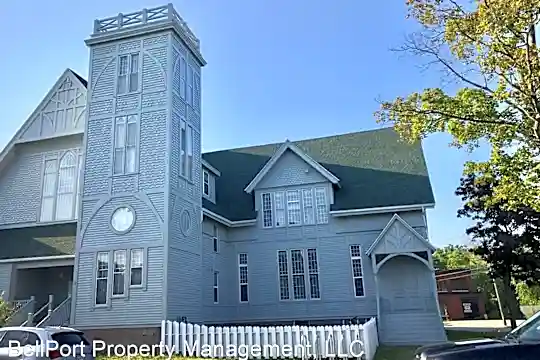 3 Pleasant Ave Photo 1