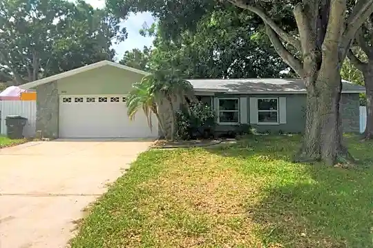 3192 Vernon Terrace Photo 1
