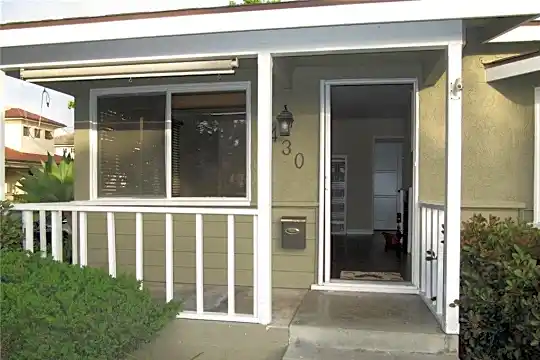 430 Narcissus Ave Photo 1